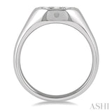 Oval Shape Lovebright Essential Diamond Signet Ring