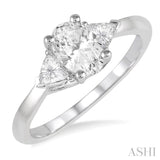 Oval Shape Semi-Mount Diamond Engagement Ring