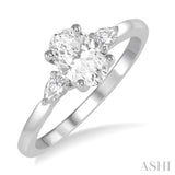 Oval Shape Semi-Mount Diamond Engagement Ring