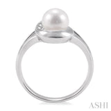 Silver Pearl & Diamond Ring