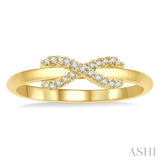 1/10 Ctw Infinity Petite Round Cut Diamond Fashion Ring in 10K Yellow Gold